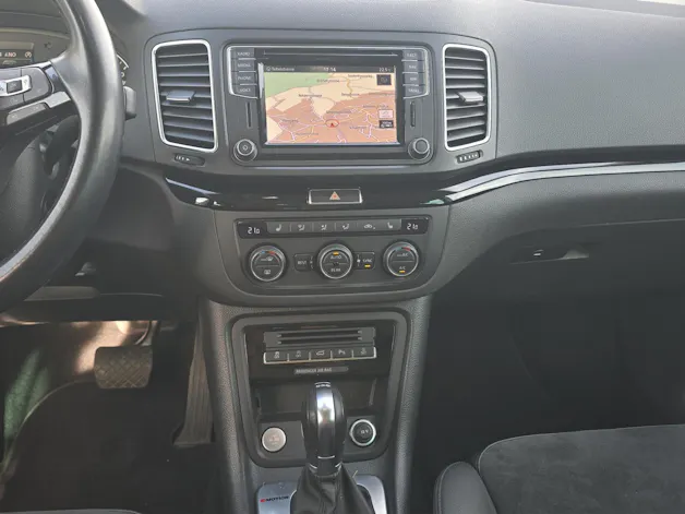 VW Sharan 2.0 TDI BMT Highline 4Motion