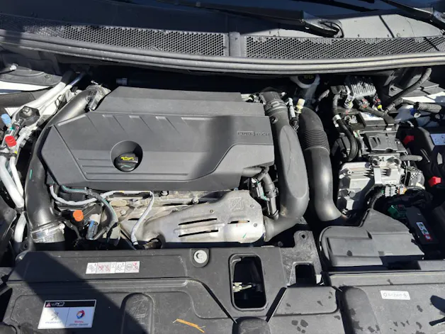 PEUGEOT 3008 1.6 Plug-in Hybrid4 GT Pack