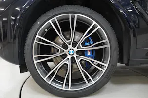 BMW X3 M40i Travel