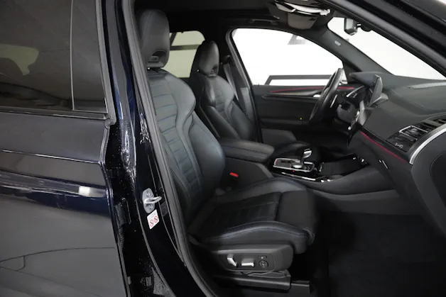BMW X3 M40i Travel