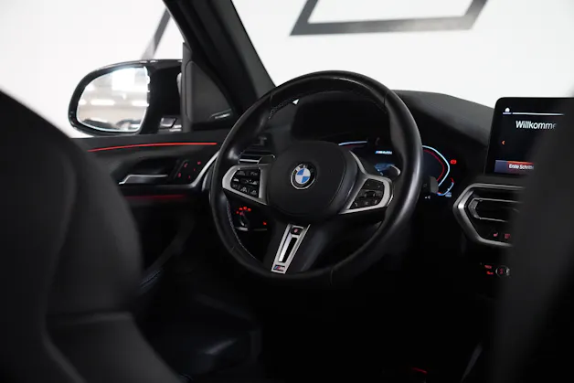 BMW X3 M40i Travel
