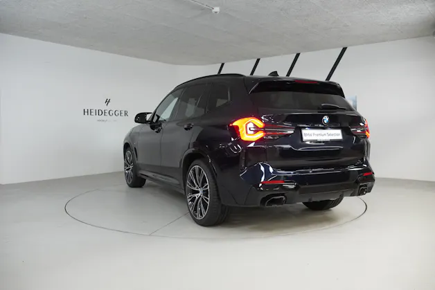 BMW X3 M40i Travel