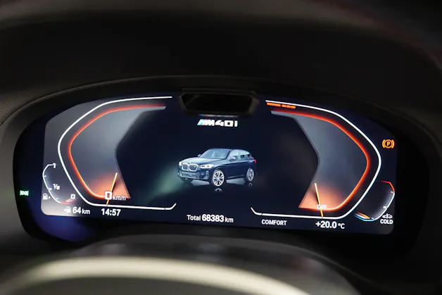 BMW X3 M40i Travel