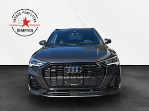 AUDI Q3 40 TFSI S line quattro S-tronic