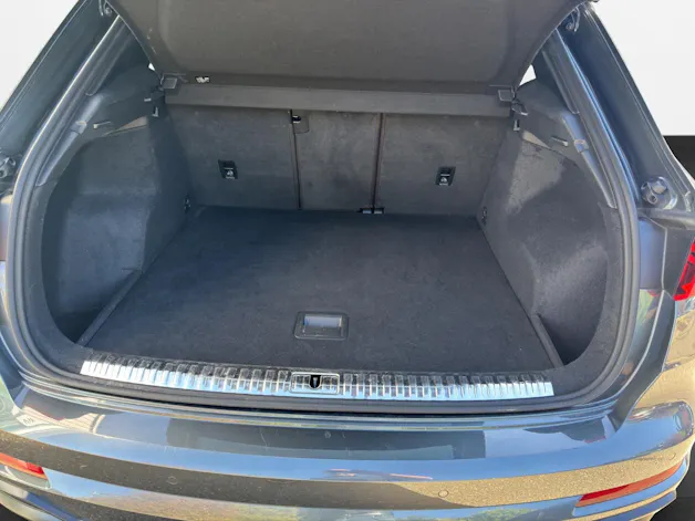 AUDI Q3 40 TFSI S line quattro S-tronic