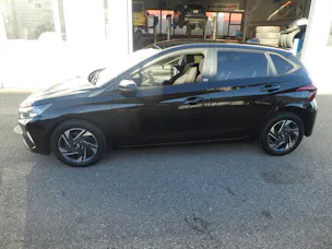 HYUNDAI i20 1.0 T-GDi Amplia DCT
