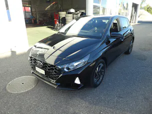 HYUNDAI i20 1.0 T-GDi Amplia DCT