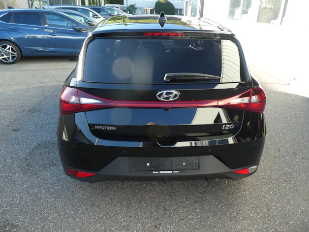 HYUNDAI i20 1.0 T-GDi Amplia DCT