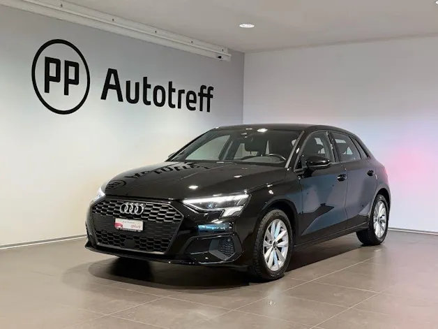 AUDI A3 Sportback 35 TFSI Attraction S-tronic