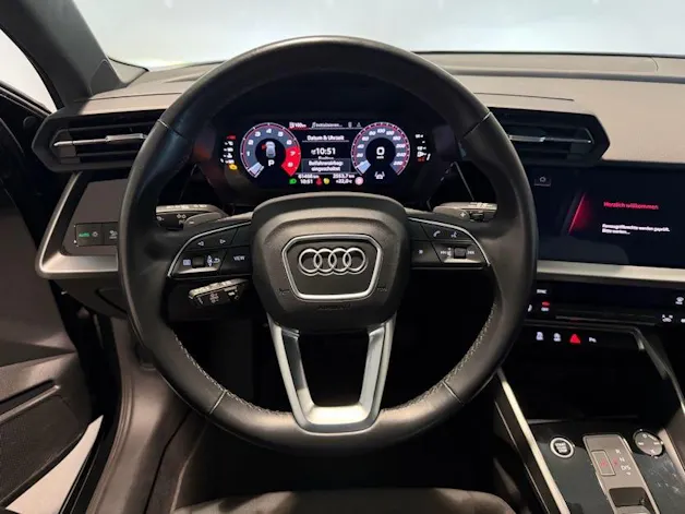 AUDI A3 Sportback 35 TFSI Attraction S-tronic