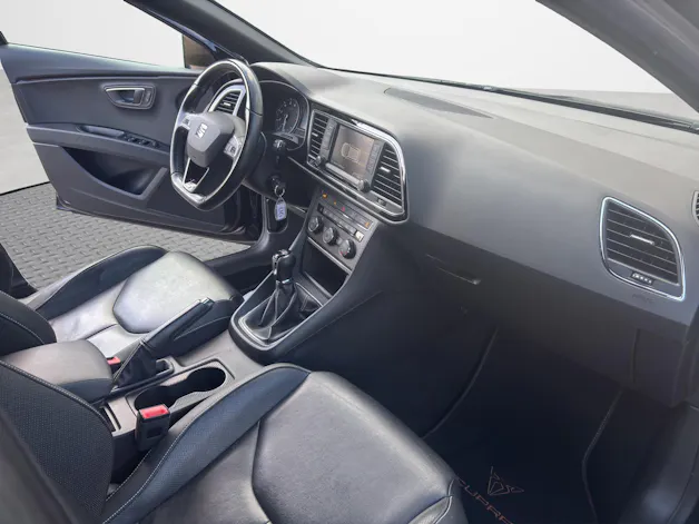 SEAT Leon ST 2.0 TSI Cupra 290