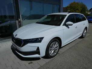 SKODA Octavia Combi 1.5 TSI Selection DSG
