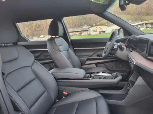 KGM -SsangYong Musso EV Platinum Luxury 4x4
