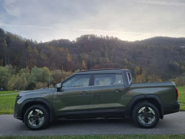 KGM -SsangYong Musso EV Platinum Luxury 4x4