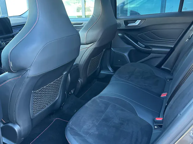 FORD Focus Station Wagon 2.3 EcoB ST X