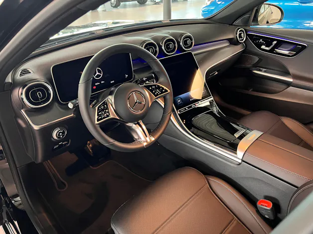 MERCEDES-BENZ C 220 d T 4 Matic Swiss Star