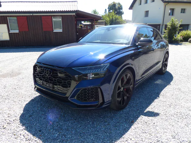 AUDI RSQ8 quattro tiptronic