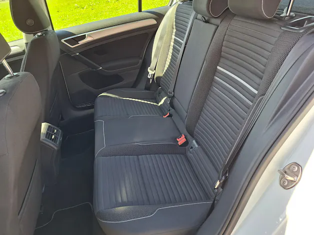 VW Golf 1.4 TSI Cup *8-fach bereift+ab MFK*