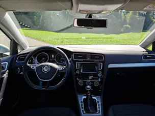 VW Golf 1.4 TSI Cup *8-fach bereift+ab MFK*