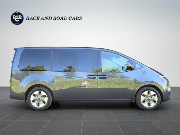 HYUNDAI Staria Wagon 1.6 GDi HEV Vertex