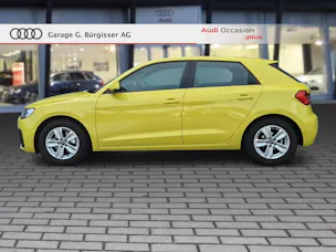 AUDI A1 Sportback 30 TFSI Attraction S-tronic Pythongelb Metallic