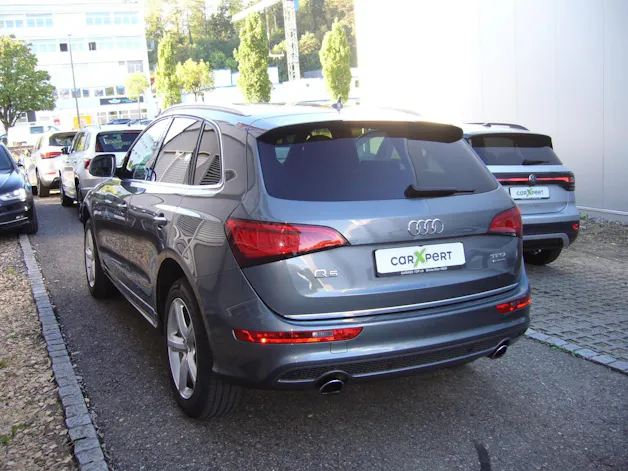 AUDI Q5 2.0 TFSI quattro