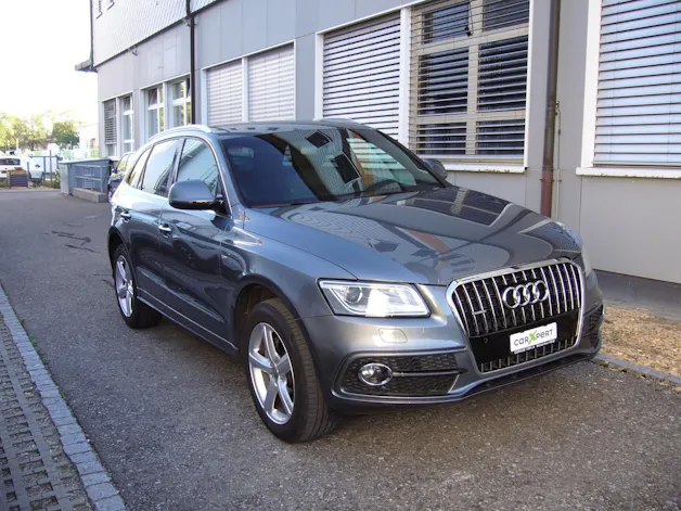 AUDI Q5 2.0 TFSI quattro