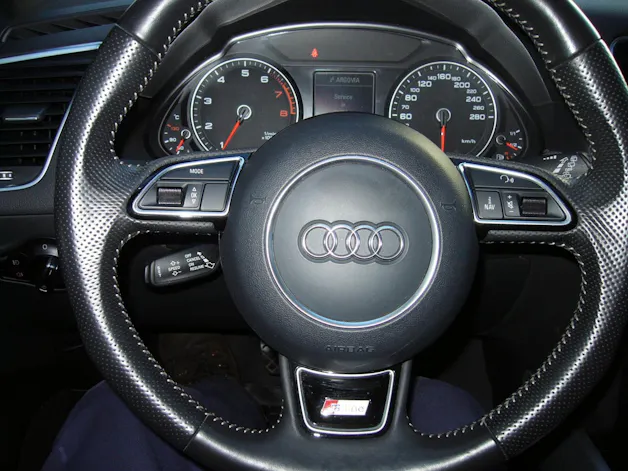 AUDI Q5 2.0 TFSI quattro