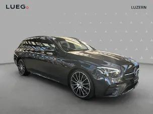 MERCEDES-BENZ E 220 d T 4Matic AMG Line 9G-Tronic