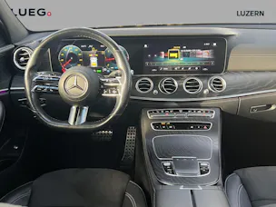 MERCEDES-BENZ E 220 d T 4Matic AMG Line 9G-Tronic