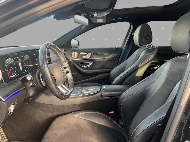 MERCEDES-BENZ E 220 d T 4Matic AMG Line 9G-Tronic