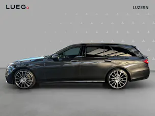 MERCEDES-BENZ E 220 d T 4Matic AMG Line 9G-Tronic