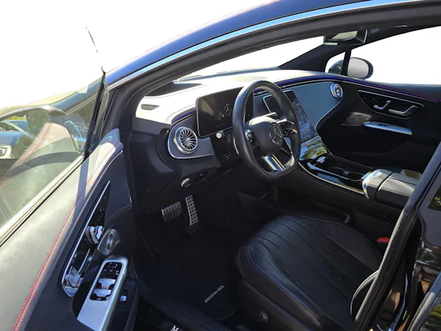 MERCEDES-BENZ EQE 500 4 Matic