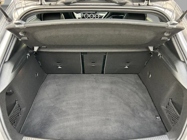 MERCEDES-BENZ A 35 AMG 4Matic Speedshift