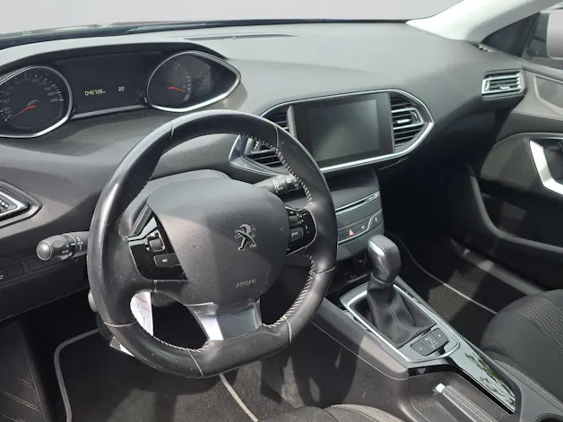 PEUGEOT 308 1.6 BlueHDi Style