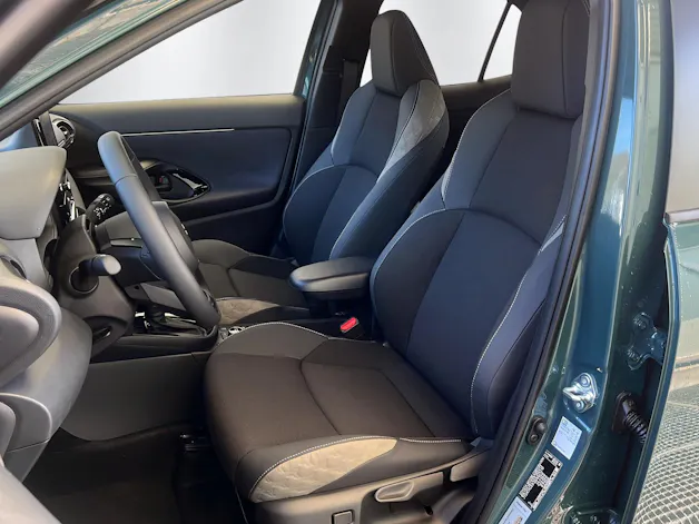 Toyota Yaris Cross 1.5 VVT-i HSD Premium AWD-i
