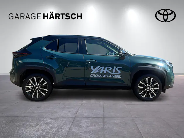 Toyota Yaris Cross 1.5 VVT-i HSD Premium AWD-i