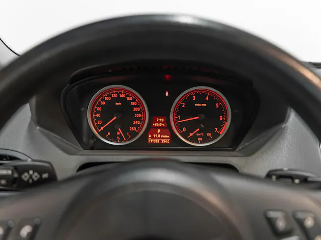 BMW 6er Reihe E63 Coupé 645Ci V8
