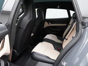 PORSCHE Taycan Turbo Cross Turismo