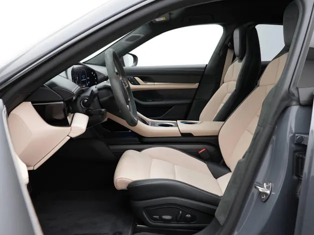 PORSCHE Taycan Turbo Cross Turismo