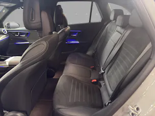 MERCEDES-BENZ GLC 200 4M - AMG / 360 Grad Kamera / DISTRONIC / AHK