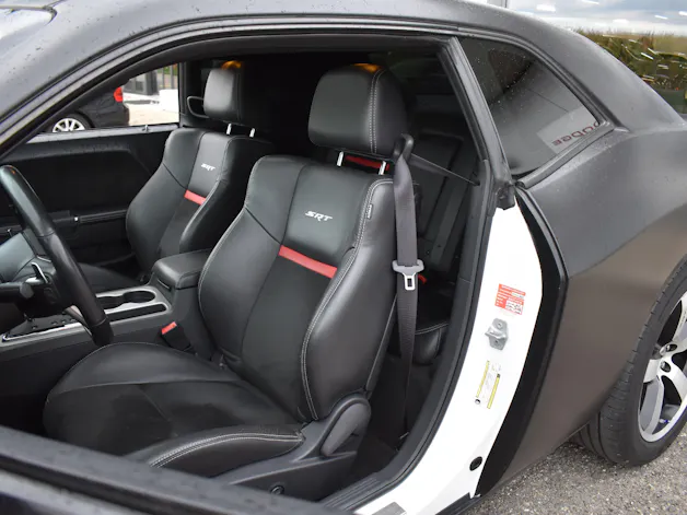 DODGE CHALLENGER 6.4 SRT8 392 V8 HEMI AUT.
