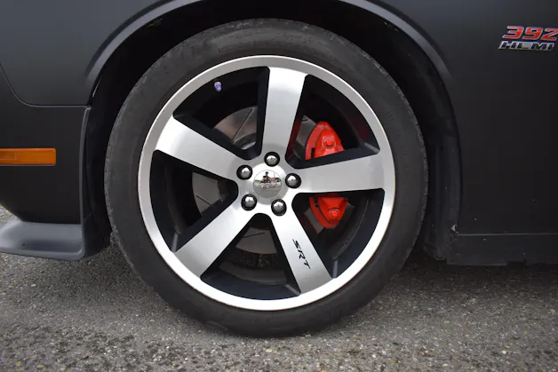 DODGE CHALLENGER 6.4 SRT8 392 V8 HEMI AUT.