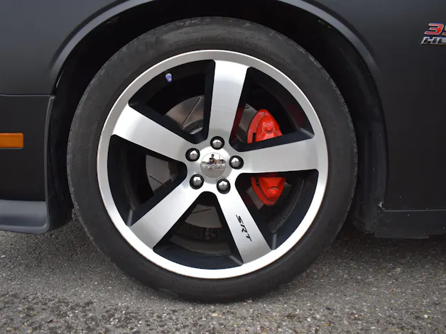 DODGE CHALLENGER 6.4 SRT8 392 V8 HEMI AUT.