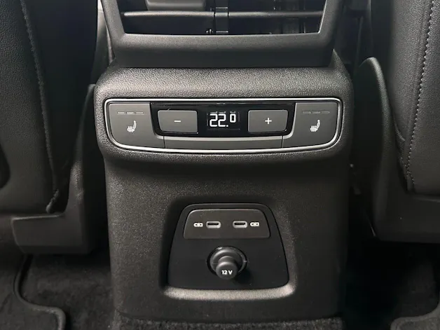 AUDI Q4 e-tron SUV quattro performance