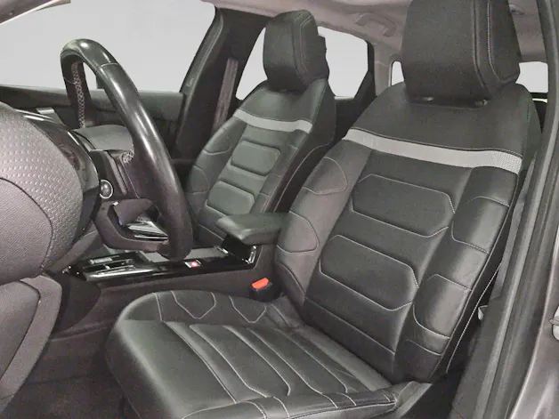 CITROEN C4 1.2 Pure Tech Shine EAT8