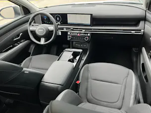 HYUNDAI Tucson 1.6 TGDI HEV Amplia 4WD