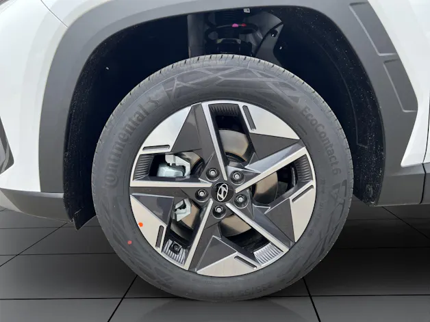 HYUNDAI Tucson 1.6 TGDI HEV Amplia 4WD