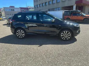 FORD Kuga 1.5 SCTi ST Line High 2WD