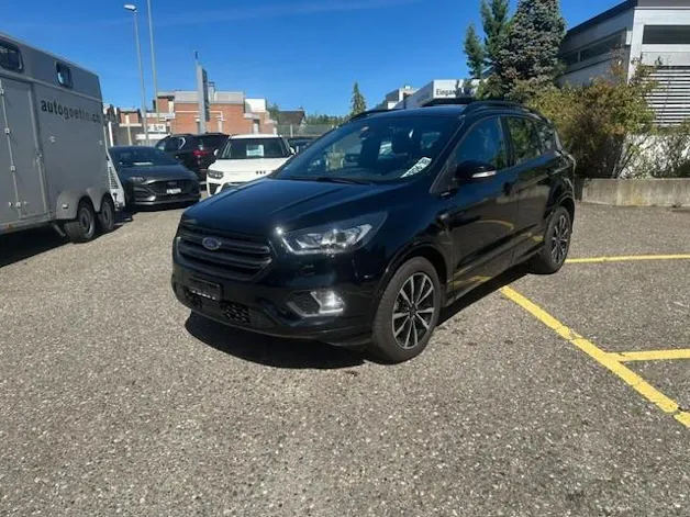 FORD Kuga 1.5 SCTi ST Line High 2WD